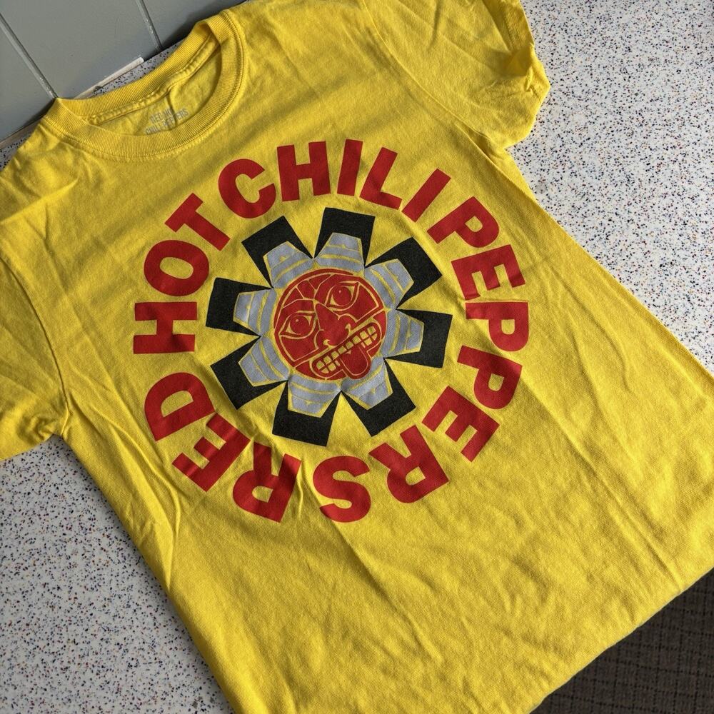 Red Hot Chili Peppers Yellow PNW Face Shirt Band Tee Small Yellow